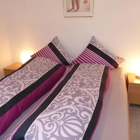 For 1-4 People Chasa Plazzoel * Мюстаир